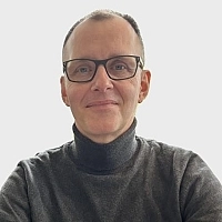 Sr. D. Thorsten Prinz