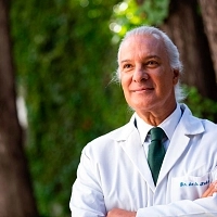 Dr. Manuel De La Peña
